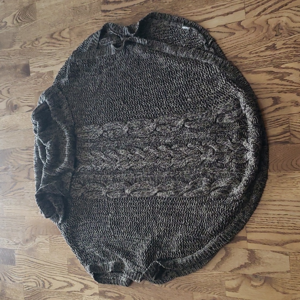 (M/L) Reitmans Knit Poncho Top Turtleneck Cozy Cottagecore Bohemian